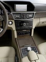 Mercedes-Benz E-Class 2010 года